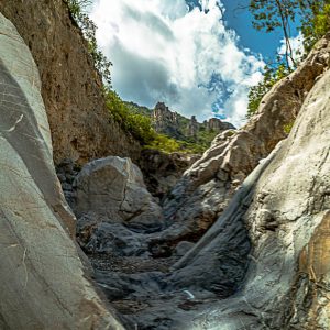 Piedras Montaña Cielos. Cañon Escaleras