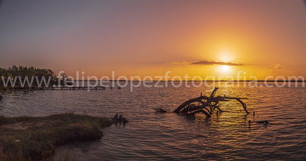 Amanecer Laguna 7 colores Bacalar. Venta fotografia Bacalar