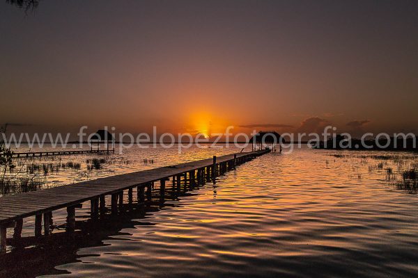 Amanecer embarcadero laguna de los 7 colores. Venta fotografia Bacalar