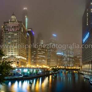 Fotografia nocturna Rio Chicago con neblina. Venta fotografia Chicago