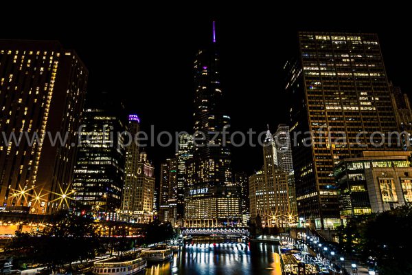 Rio Chicago foto nocturna. Venta Fotografia Chicago.