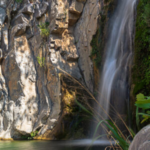 agua, cascada, efecto seda, rocas. Cascada Blanca.