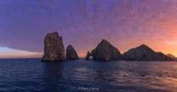 cabo san lucas, el arco, mar, atardecer, cielo rojo, rocas.