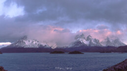 monta&ntilde;a macizo, los cuernos, torres del paine, chile, roca, amanecer.
